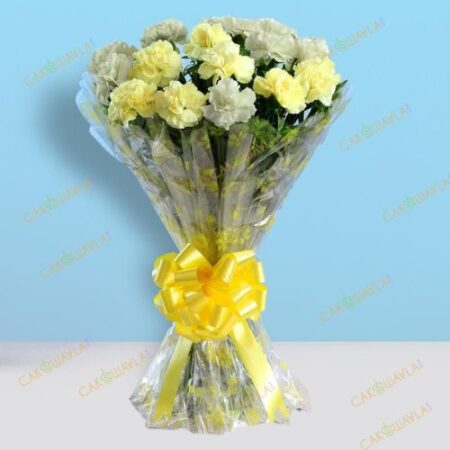 30. Bouquet Of Yellow & White