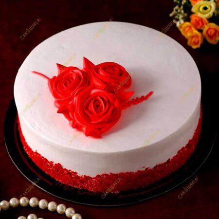 Red-Roses-Red-Velvet-Cake