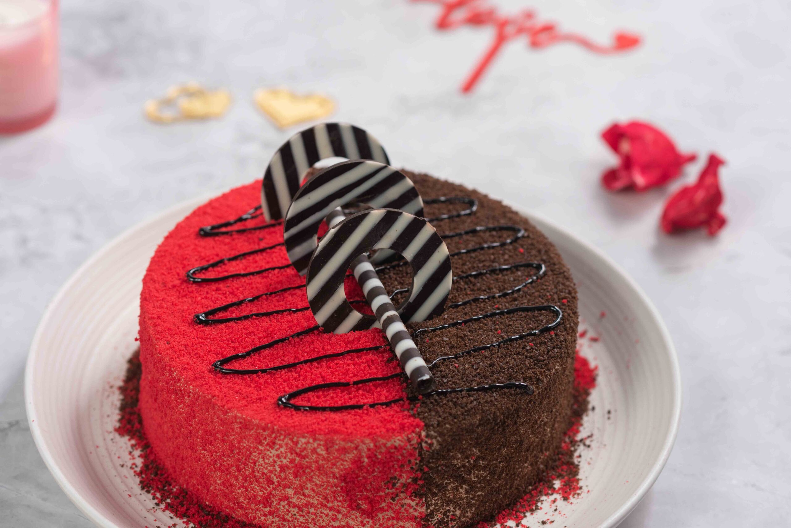 Chocolate Red Velvet - Image 2